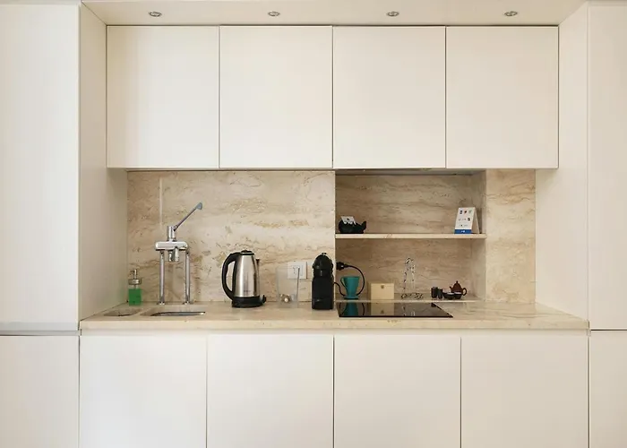 Castlewood Commons - Luxury Collection Of